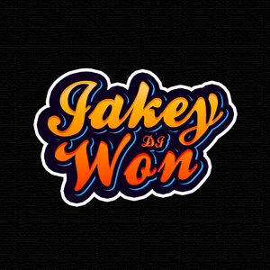 桌子下 漫画下拉式
